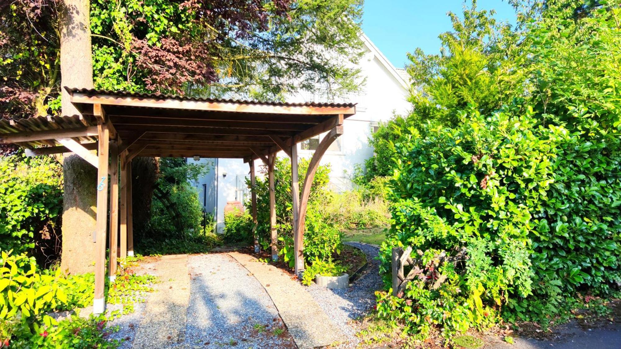 Apartament Amselweg Am Waldrand Gelegen Netflix Eigener Carport Uvm Taunusstein Zewnętrze zdjęcie